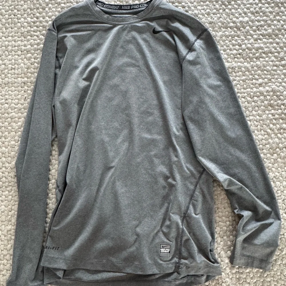 Men’s Bundle : Nike Pro + Kathmandu Merino Wool - Picture 3 of 6